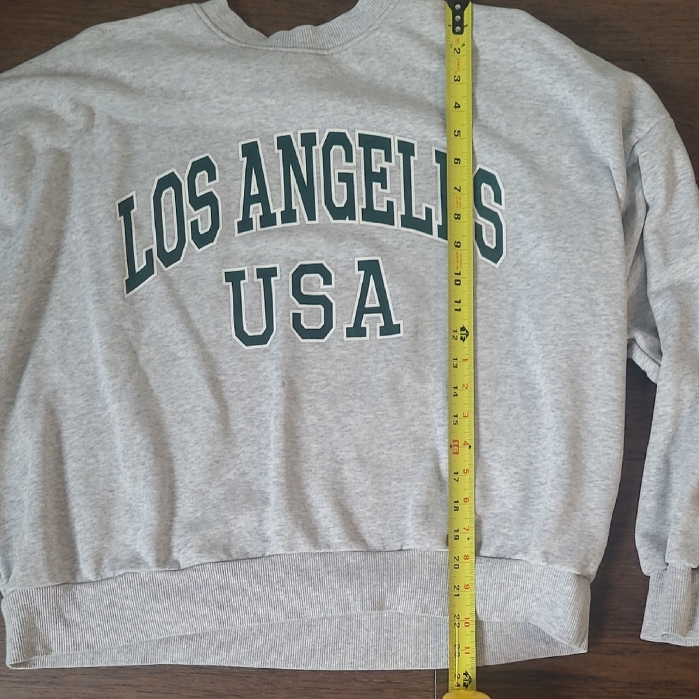 H&M Gray Los Angeles USA Women's Sweater - Picture 4 of 5